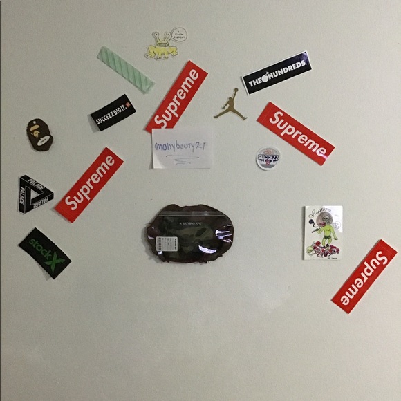 BAPE - Picture 6 of 6